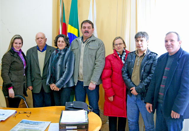 Comissão constituinte do Tribunal de Arbitragem busca apoio do Legislativo