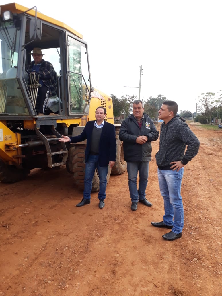 Carlos Alberto e Itamar fiscalizam estradas do interior