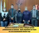 Vereadores da CJR aprovam preliminarmente na comissão, alguns dispositivos do projeto de lei do estacionamento rotativo pago. Vereadores da CJR aprovam preliminarmente na comissão, alguns dispositivos do projeto de lei do estacionamento rotativo pago.