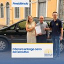 Câmara entrega carro ao Executivo