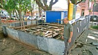 Balardin diz que obra inacabada de banheiros na Bonifácio foi trapalhada da Prefeitura.