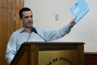 Figueiró apresenta PL que controla distribuição de panfletos comerciais