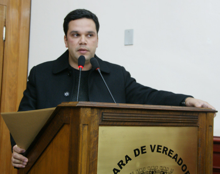Saúde: Cleber cobra a realização das cirurgias de laqueadura e vasectomia