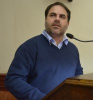 Após recusa de parceria com a Ulbra, Paixão quer saber como a Prefeitura vai ampliar atendimentos odontológicos.