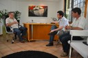 Presidente da Câmara reúne-se com diretor do Jornal do Povo.