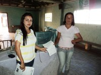 Vereadora Daniela Santos entrega equipamentos a associações.