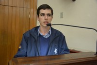 Tribuna Popular: Estudante da UERGS relata problemas com concessões bolsas e auxílios