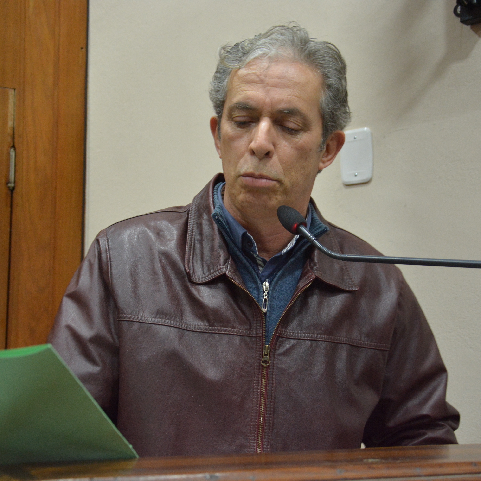 Vereadores aprovam projeto de amplia tratamento de esgoto