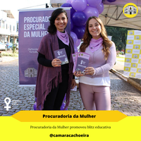 Blitz do Agosto Lilás orienta população sobre o combate à violência contra a mulher